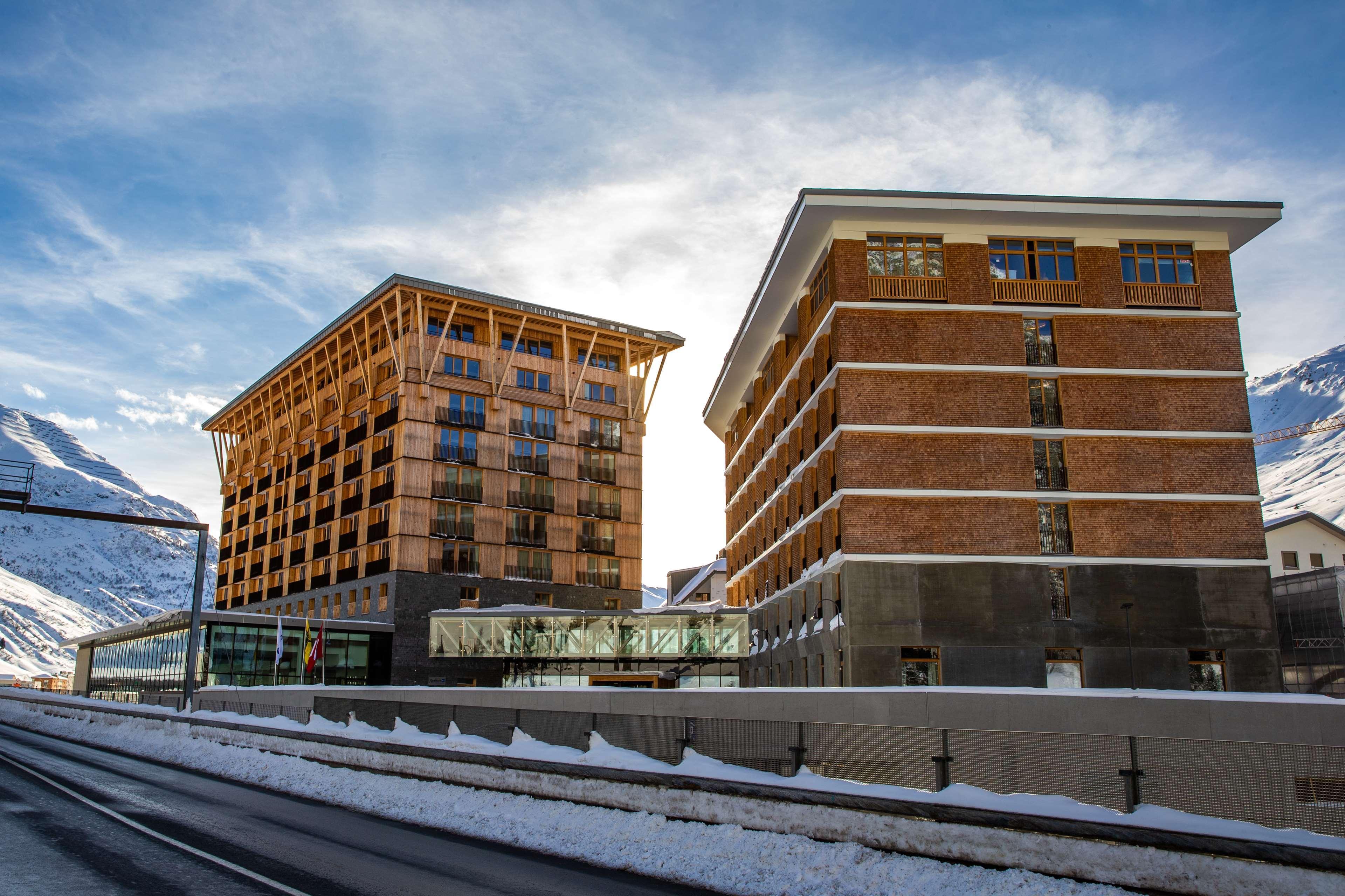 Radisson Blu Hotel Reussen, Andermatt Esterno foto